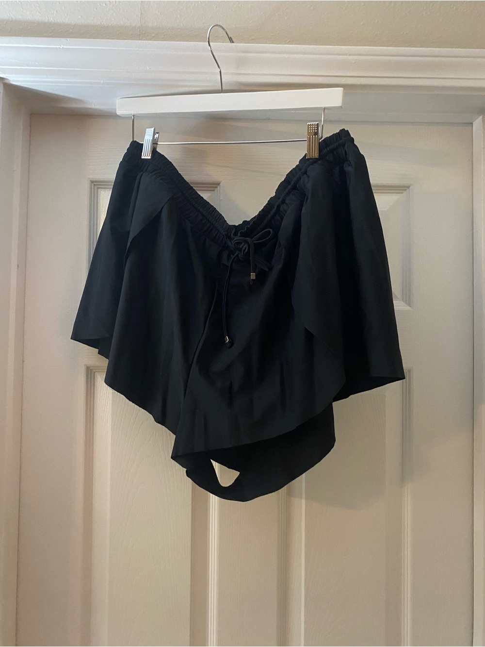 Time & Tru.Women's Black Swim Shorts with Drawstring Waist. NWOT. 2X.
